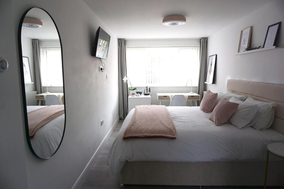Amica Guesthouse Belfast Habitación foto
