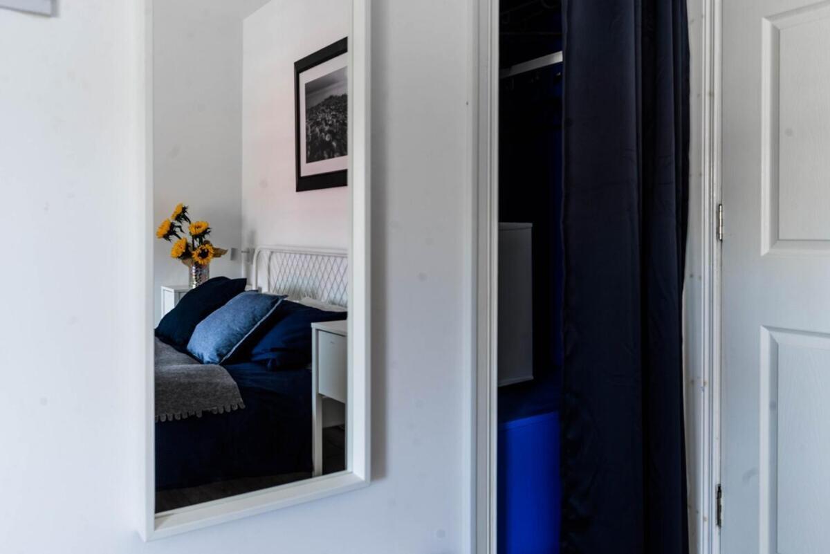 Amica Guesthouse Belfast Habitación foto